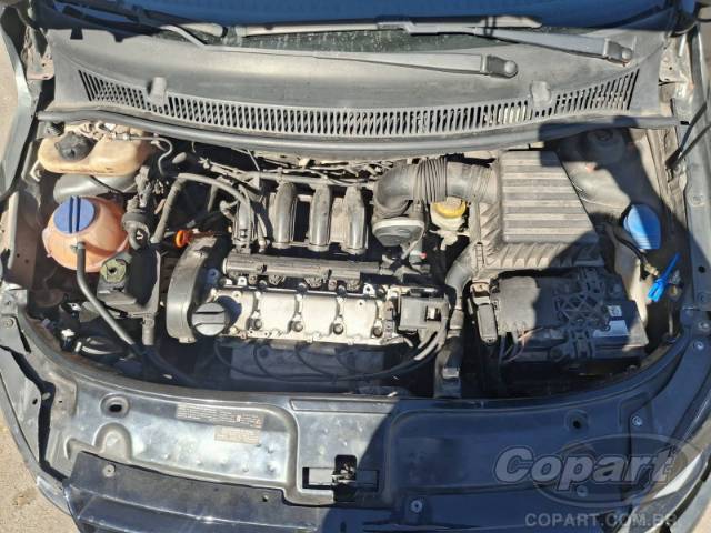 2013 VOLKSWAGEN FOX 