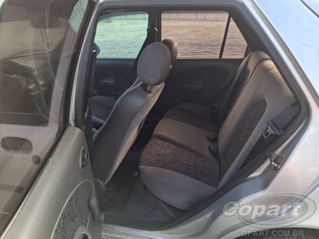2001 FORD FIESTA 