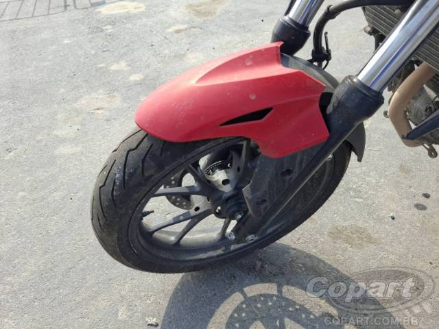 2026 HONDA CB 300F 