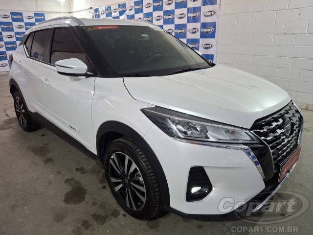 2025 NISSAN Kicks Play 