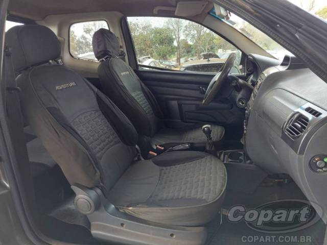 2013 FIAT STRADA 