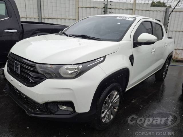 2022 FIAT STRADA CD 