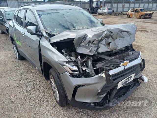 2025 CHEVROLET TRACKER 