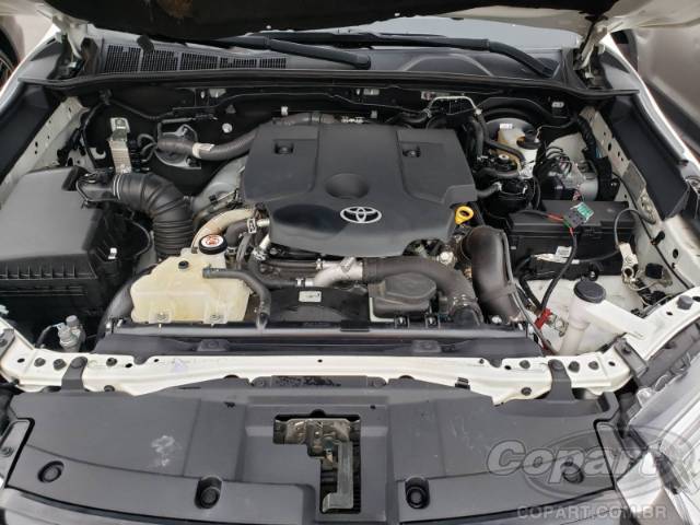 2022 TOYOTA HILUX CD 