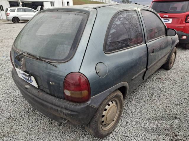 1999 CHEVROLET CORSA 