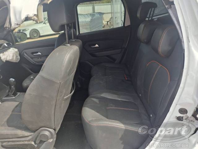 2026 RENAULT DUSTER 