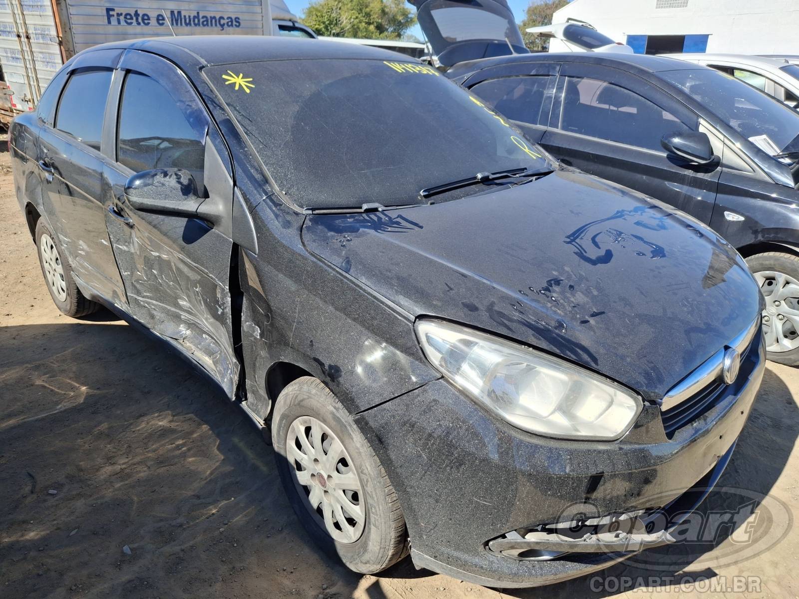 Veículo Fiat Grand Siena Fiat Grand Siena Attractive 1.4 Evo 2014 2014 em leilão