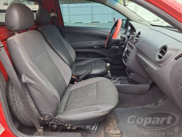 2015 VOLKSWAGEN SAVEIRO 