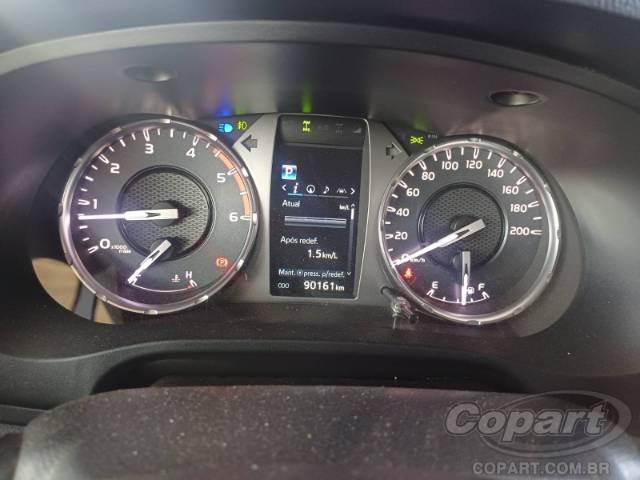 2021 TOYOTA HILUX CD 