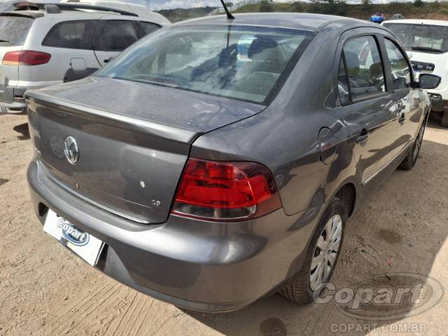 2011 VOLKSWAGEN VOYAGE 