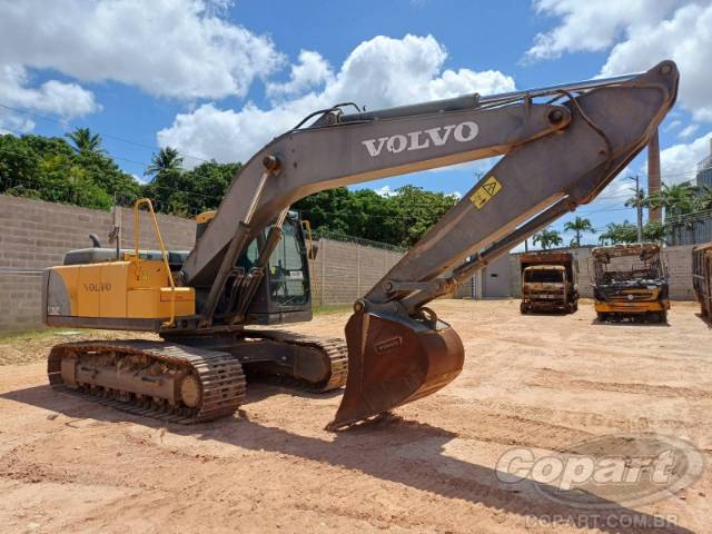 2021 VOLVO PA CARREGADEIRA 