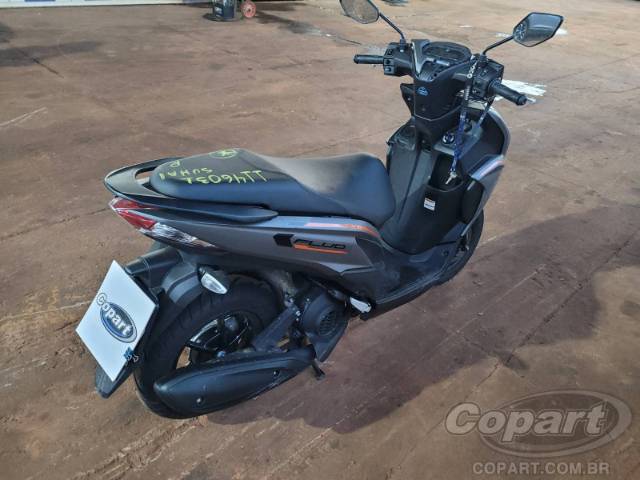 2027 YAMAHA FLUO 