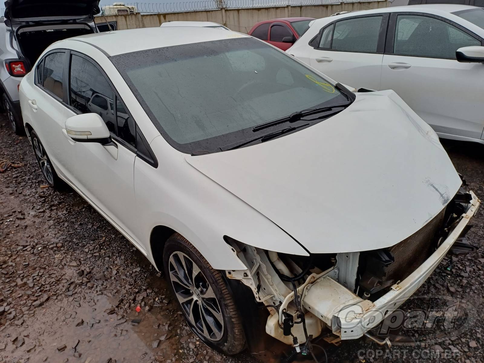 Honda Civic LXR 2.0 16V i-VTEC 2015 Colisão Média Monta