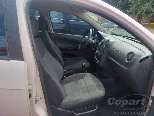 2013 VOLKSWAGEN GOL 