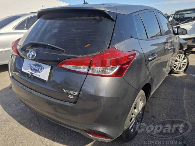 2022 TOYOTA YARIS 
