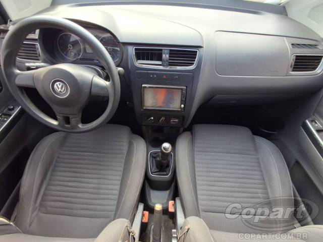 2011 VOLKSWAGEN FOX 