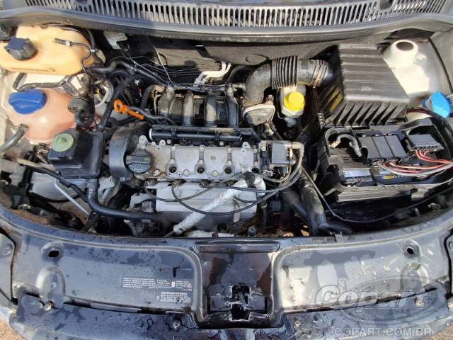 2011 VOLKSWAGEN FOX 