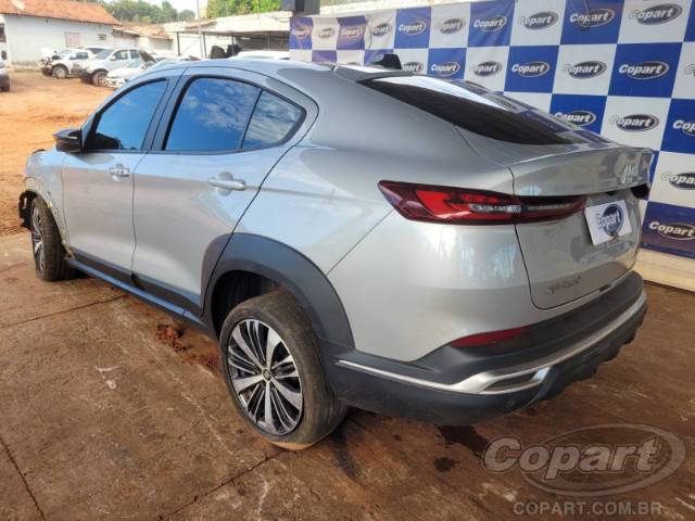 2024 FIAT FASTBACK 