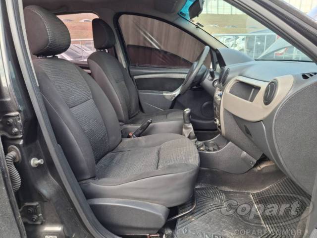 2009 RENAULT SANDERO 