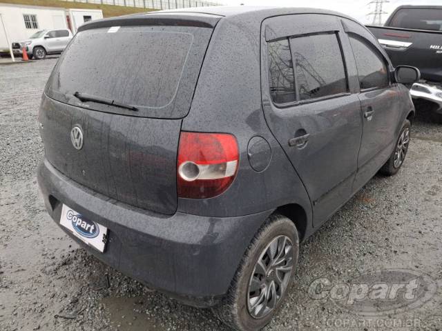 2005 VOLKSWAGEN FOX 