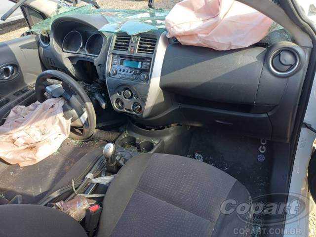 2016 NISSAN VERSA 