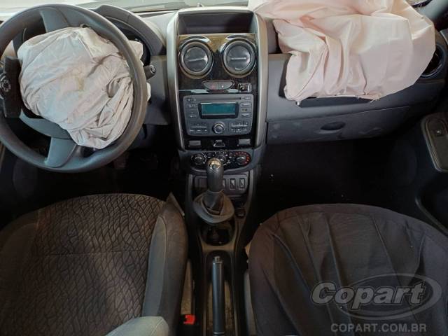 2021 RENAULT DUSTER OROCH 