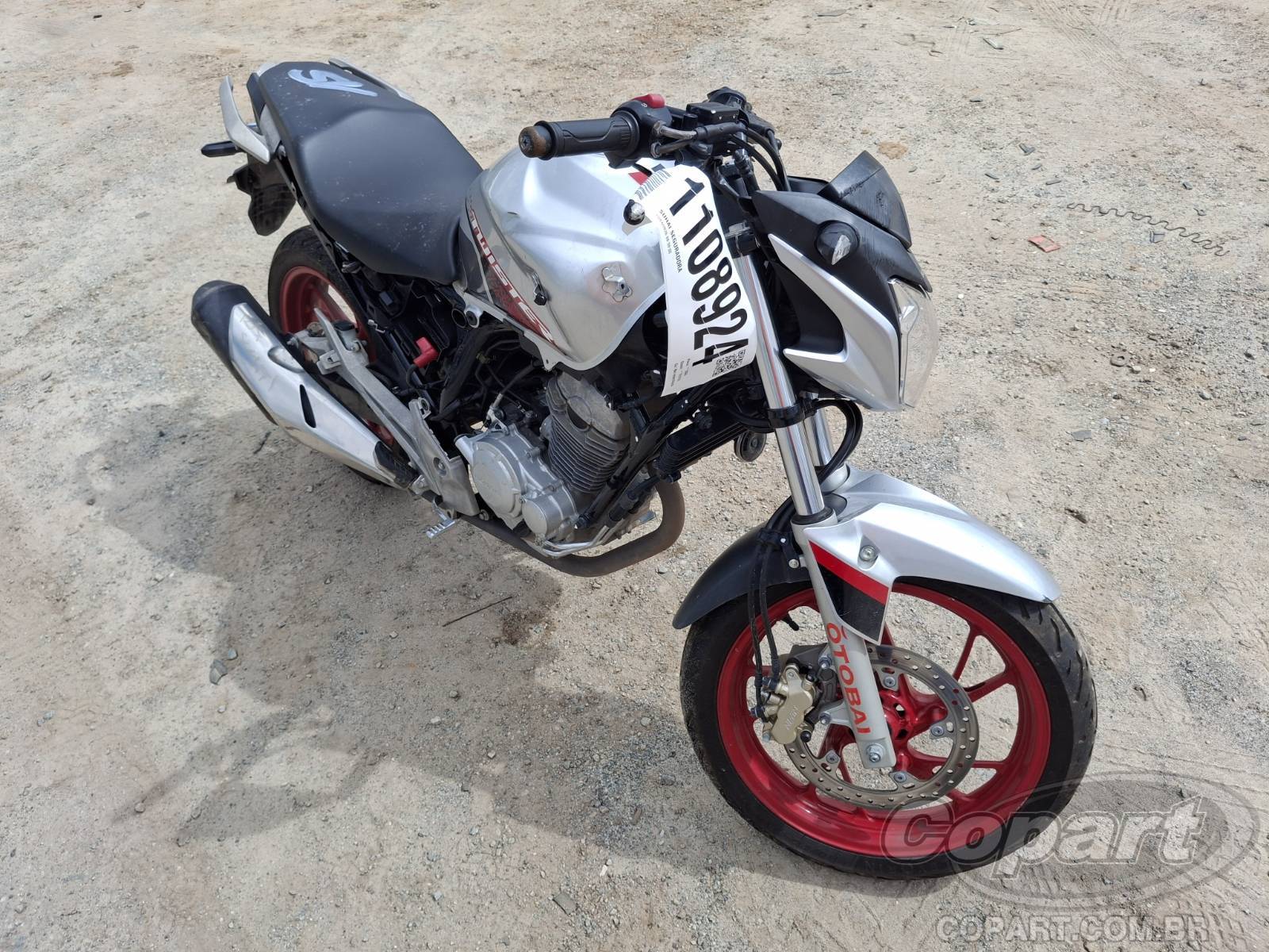 HONDA CB 250 F 2021