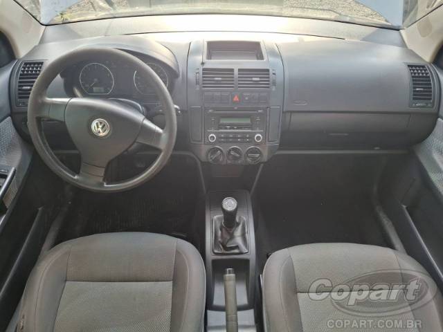 2010 VOLKSWAGEN POLO SEDAN 