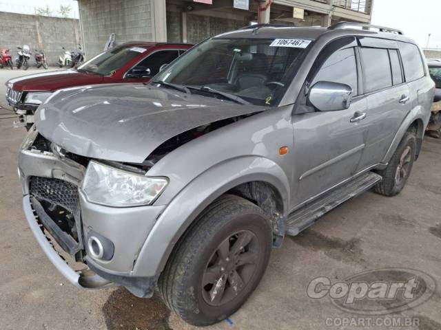 2012 MITSUBISHI PAJERO DAKAR 