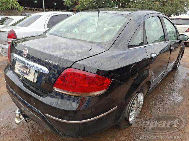 2016 FIAT LINEA 