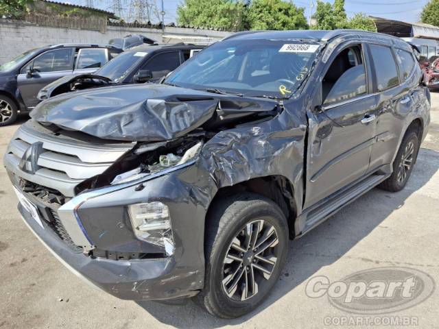 2022 MITSUBISHI PAJERO SPORT 