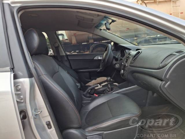 2011 KIA CERATO 