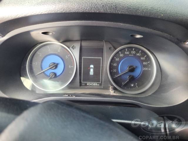 2016 TOYOTA HILUX CD 