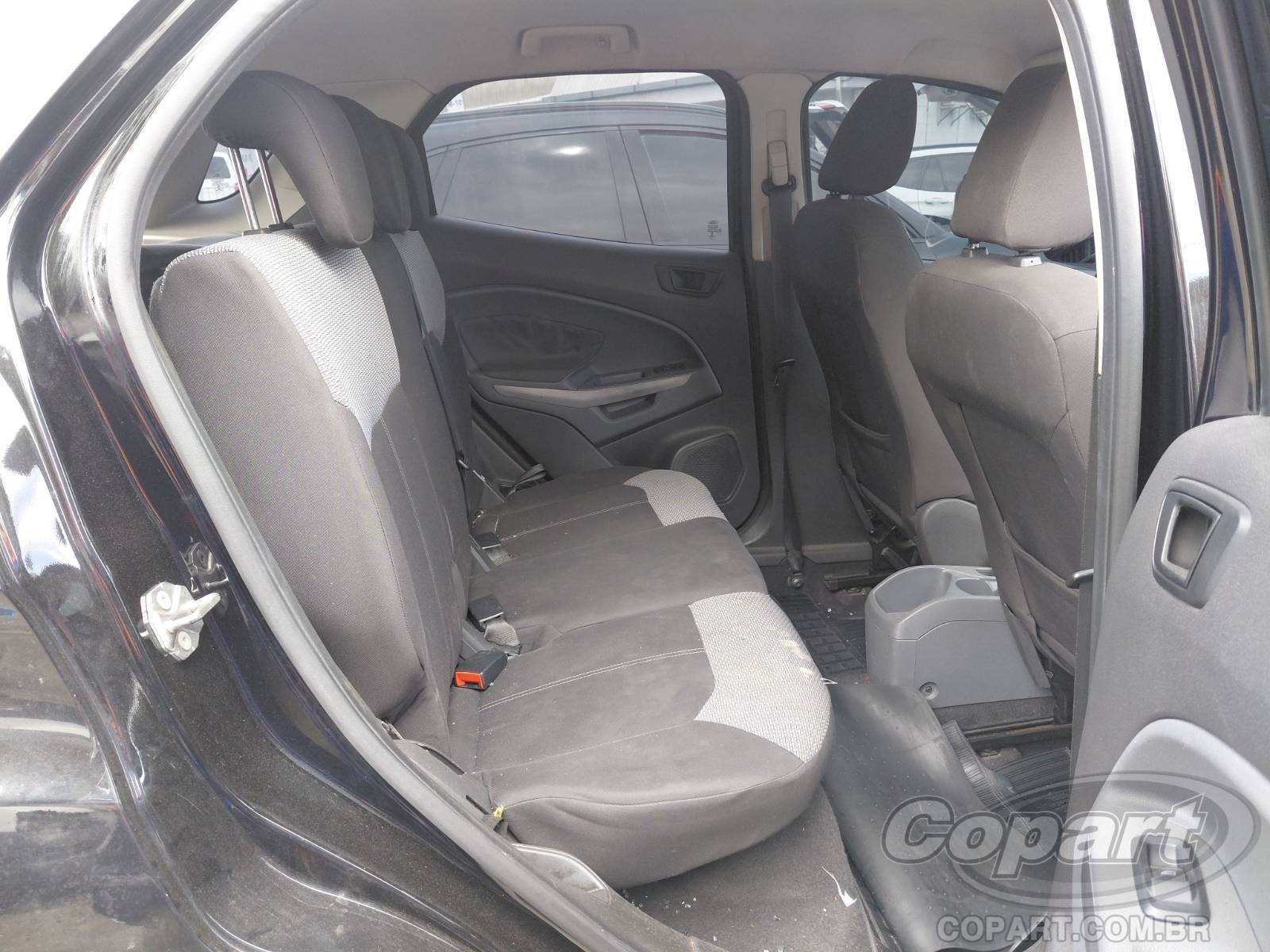 Foto 6 de 10: 2013 FORD ECOSPORT