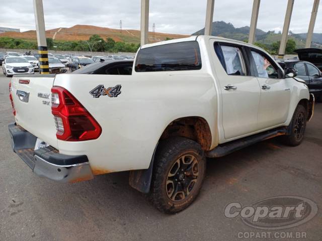 2021 TOYOTA HILUX CD 