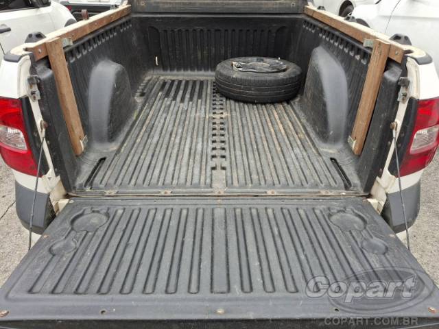 2015 VOLKSWAGEN SAVEIRO 