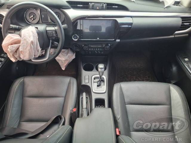 2025 TOYOTA HILUX CD 