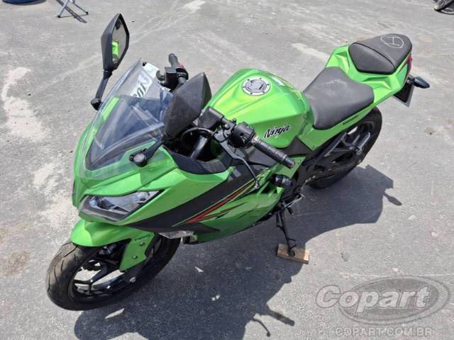 2024 KAWASAKI NINJA 300 