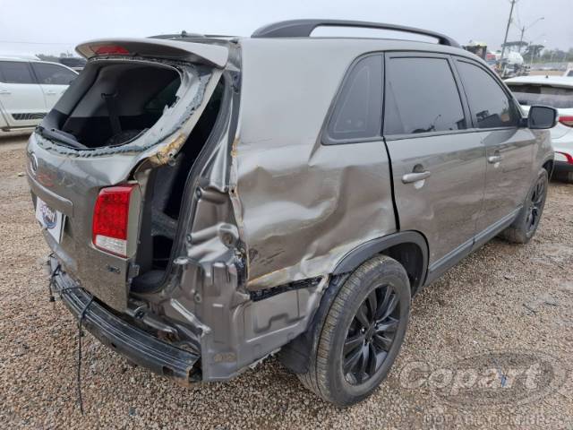 2013 KIA SORENTO 
