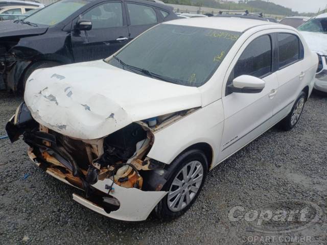 2012 VOLKSWAGEN VOYAGE 