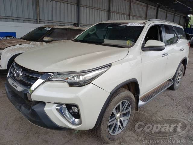 2019 TOYOTA SW4 