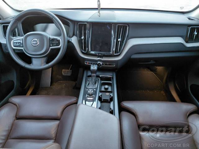 2018 VOLVO XC60 