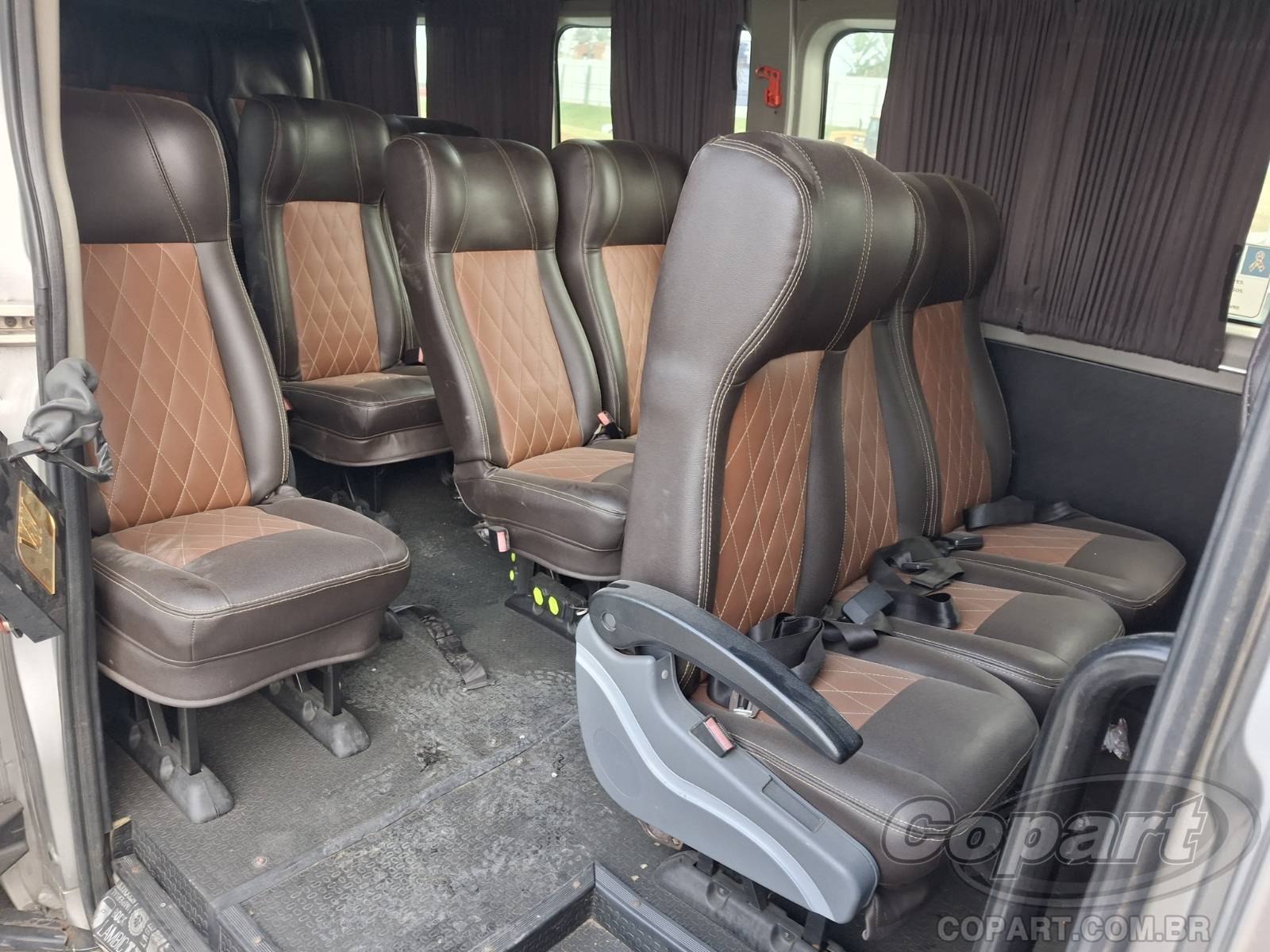 Foto 11 de 12: 2017 RENAULT MASTER MINIBUS