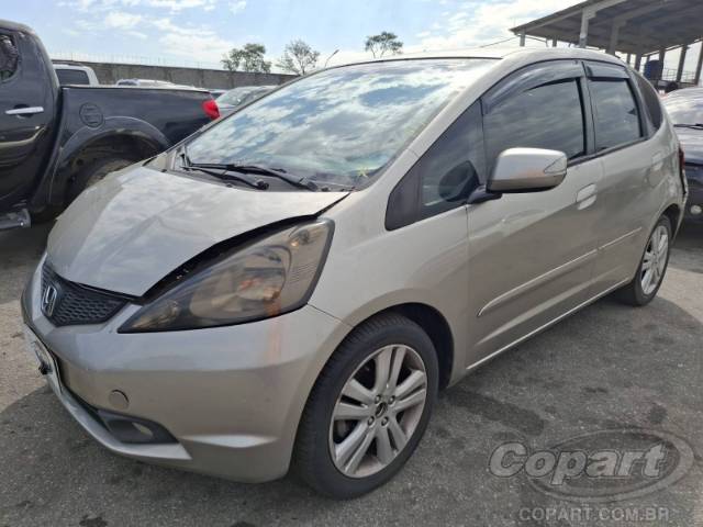 2011 HONDA FIT 