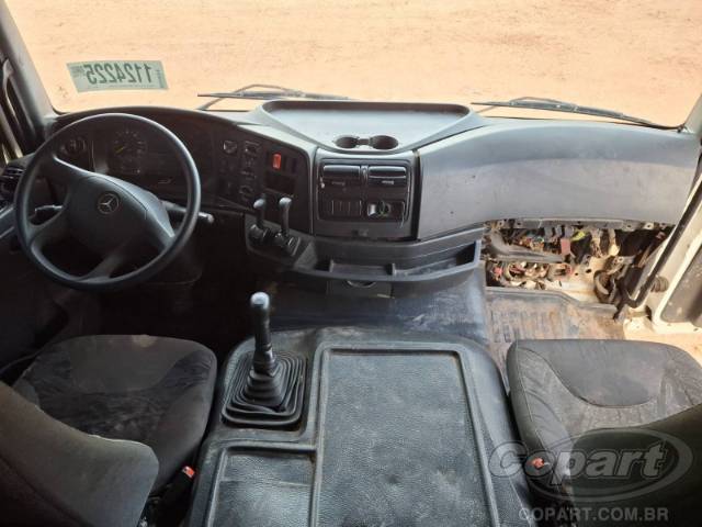 2013 MERCEDES BENZ AXOR 