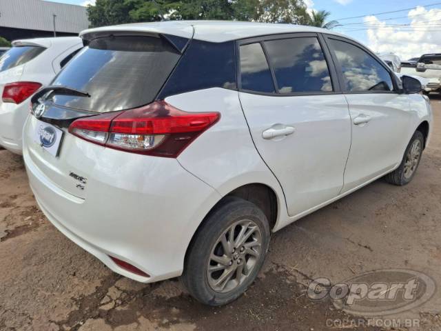 2023 TOYOTA YARIS 