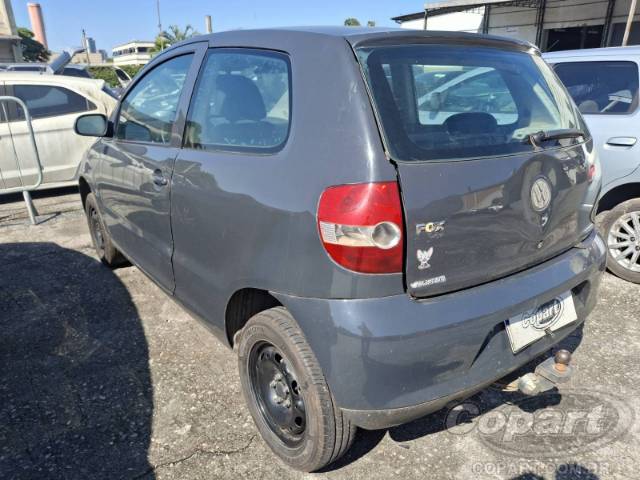 2004 VOLKSWAGEN FOX 
