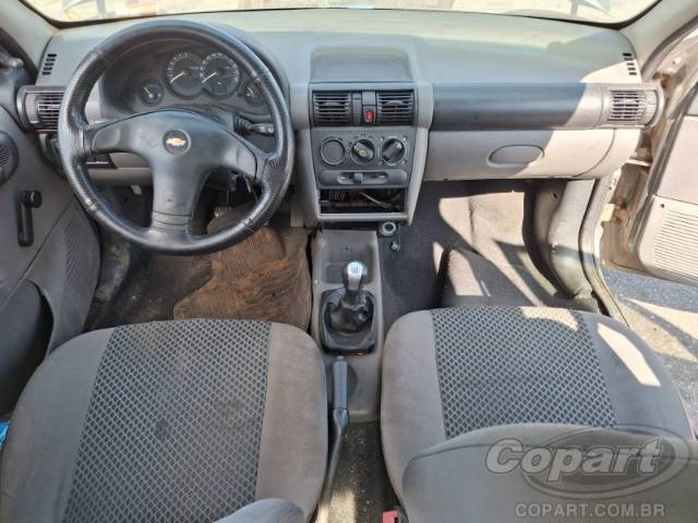 2011 CHEVROLET CLASSIC 