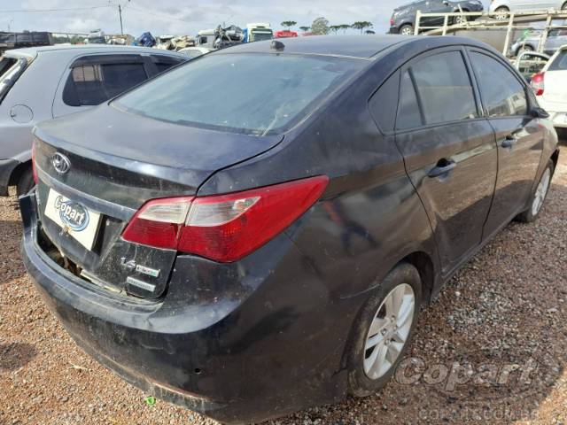 2014 HYUNDAI HB20S 