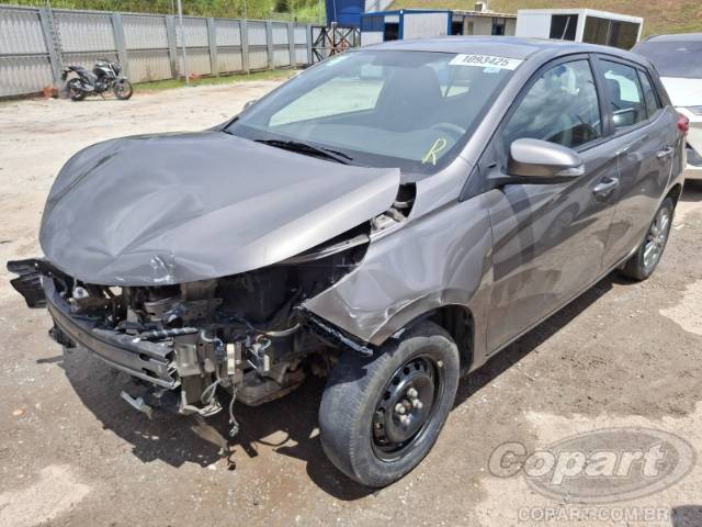 2020 TOYOTA YARIS 
